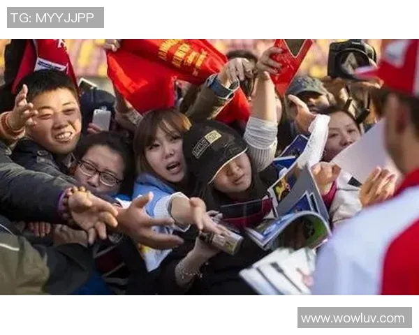 年轻人如何看待足球明星的影响力与偶像崇拜现象分析 年轻人如何看待足球明星的影响力与偶像崇拜现象分析