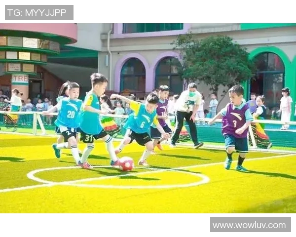 五岁以上足球明星的成长之路与辉煌成就探秘