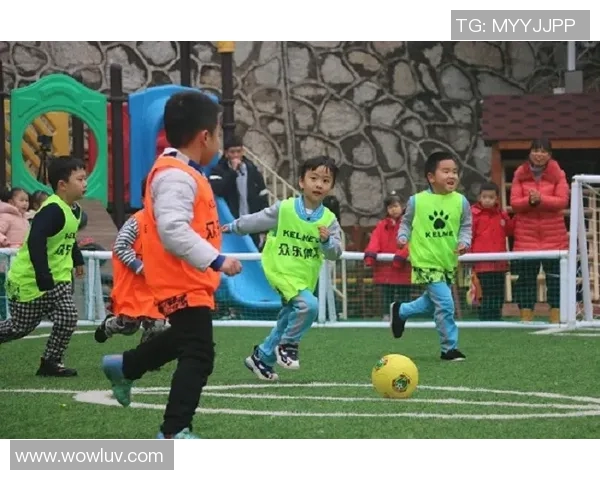 足球明星幼儿园手工创意活动让孩子们在玩乐中学习与成长 足球明星幼儿园手工创意活动让孩子们在玩乐中学习与成长