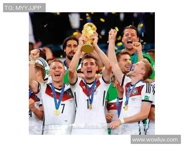 全球足球界的最高荣誉获得者盘点及他们的辉煌成就解析