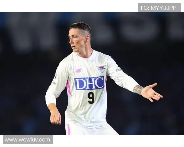 西班牙足球明星圣婴的传奇生涯与辉煌成就全解析