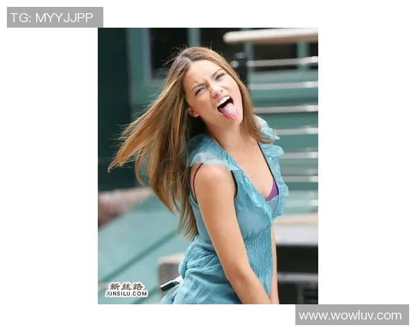 足球明星与维密超模的浪漫邂逅揭示了运动与时尚的完美结合