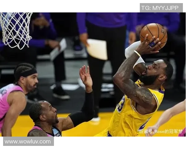 湖人对热火季后赛精彩回放全景分析与关键时刻解读 湖人对热火季后赛精彩回放全景分析与关键时刻解读